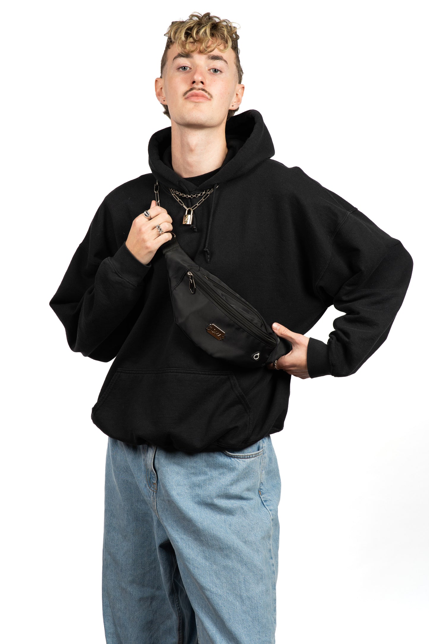 #01 BAG