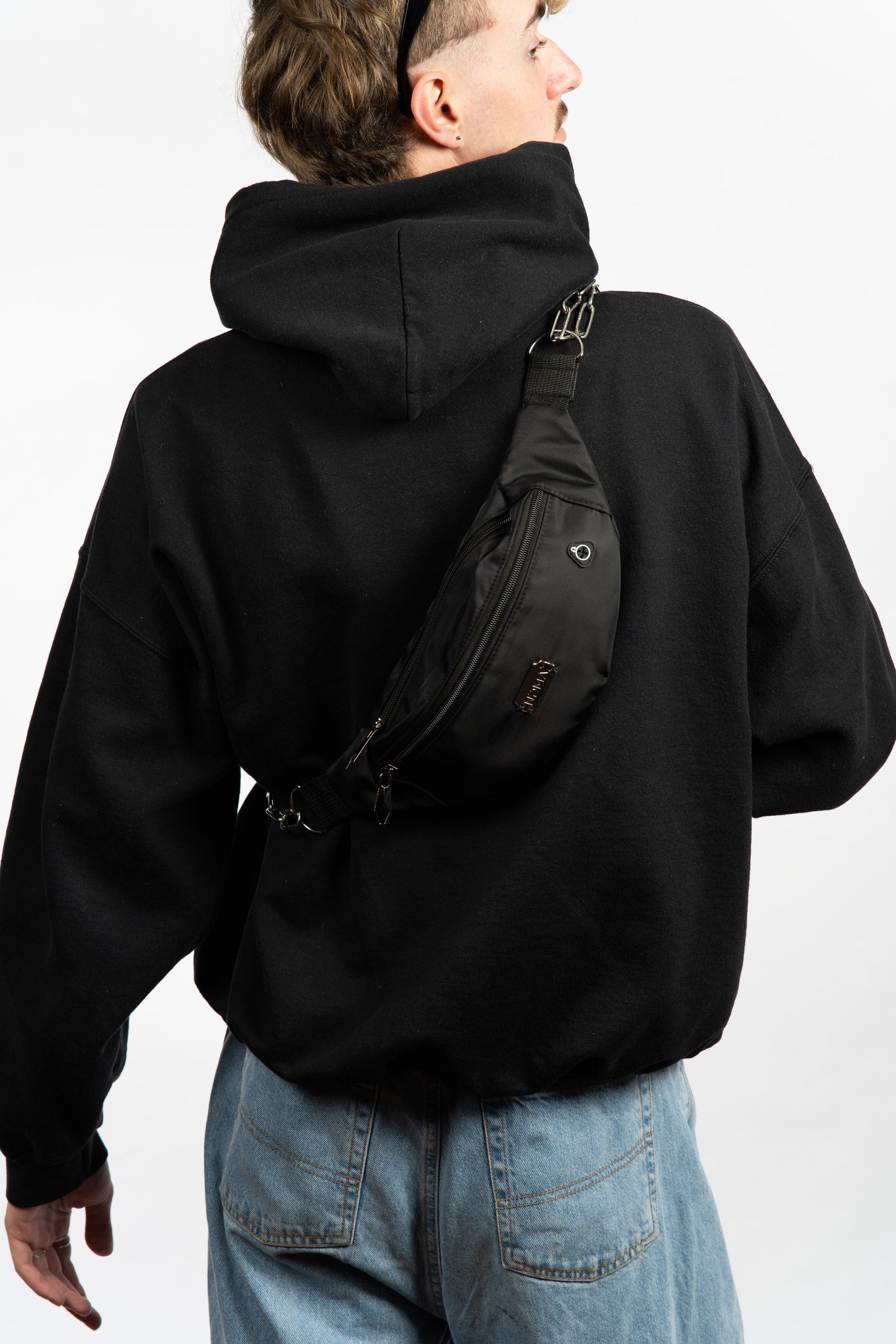 #01 BAG