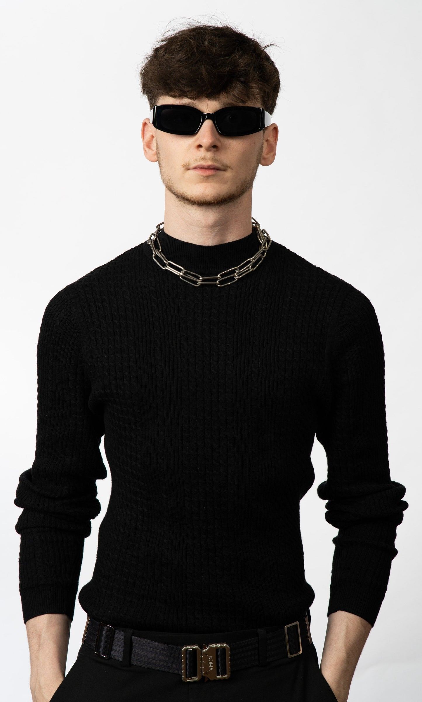 #01 CHAIN