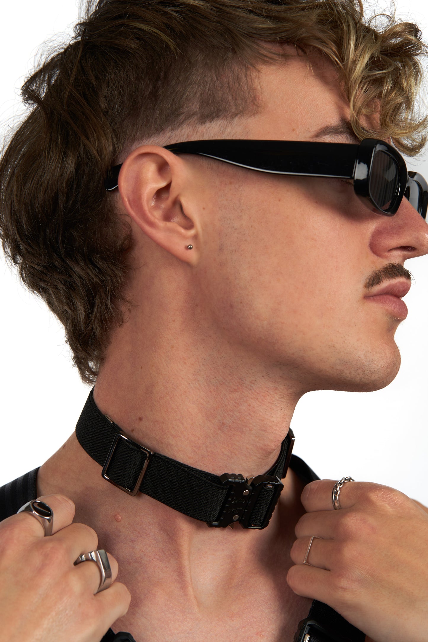 #01 CHOKER
