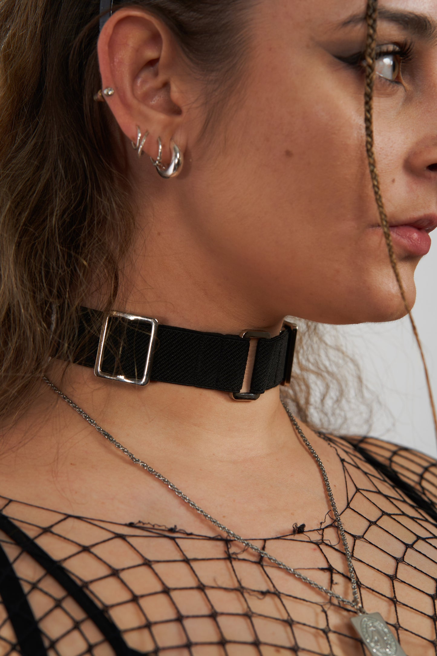 #01 CHOKER